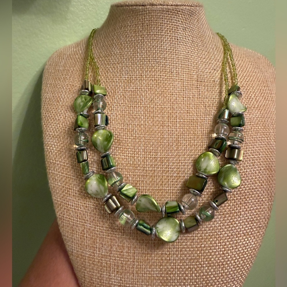 Elegant Green Beaded Necklace